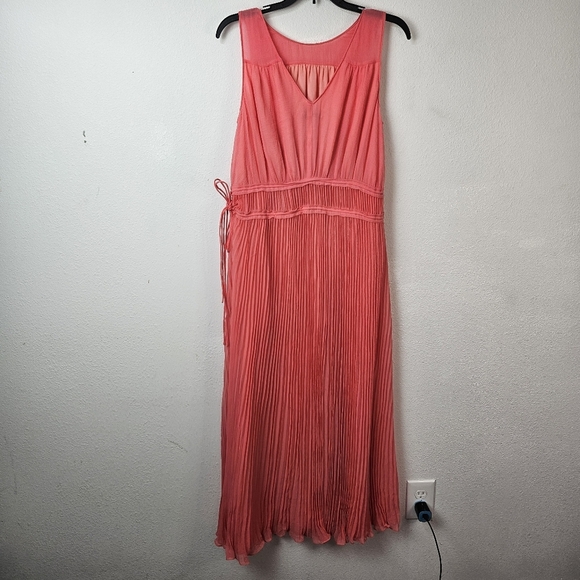 Lewit | Silk Pleated Long Maxi Dress Size 6 - Picture 7 of 9